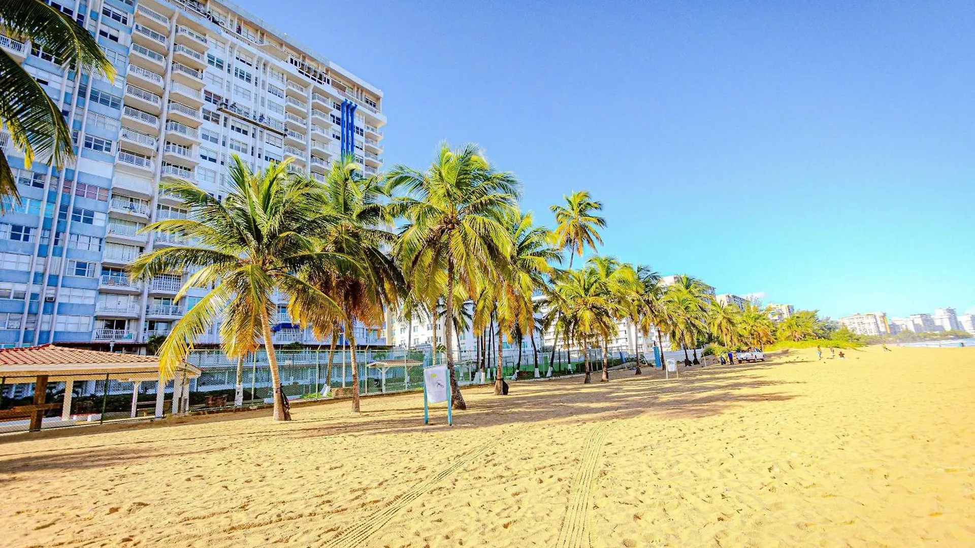 Family Beach Getaway- Isla Verde Paradise San Juan Puerto Rico